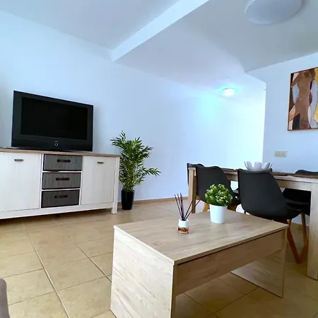 Apartment Oasis Fanabe El Brezo